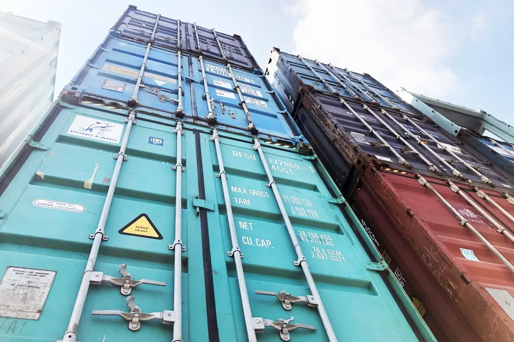 Full Container Load (FCL)